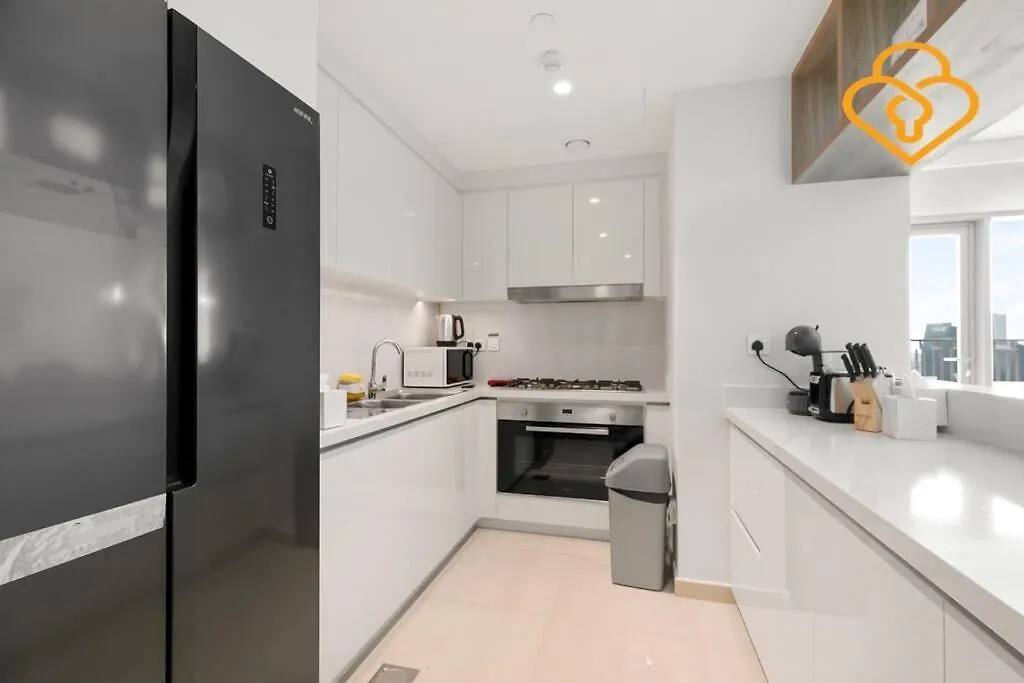 Downtown Views 3 Bedroom W Nanny Full Burj Khalifa View Connected To Dubai Mall 0*,  الإمارات العربية المتحدة