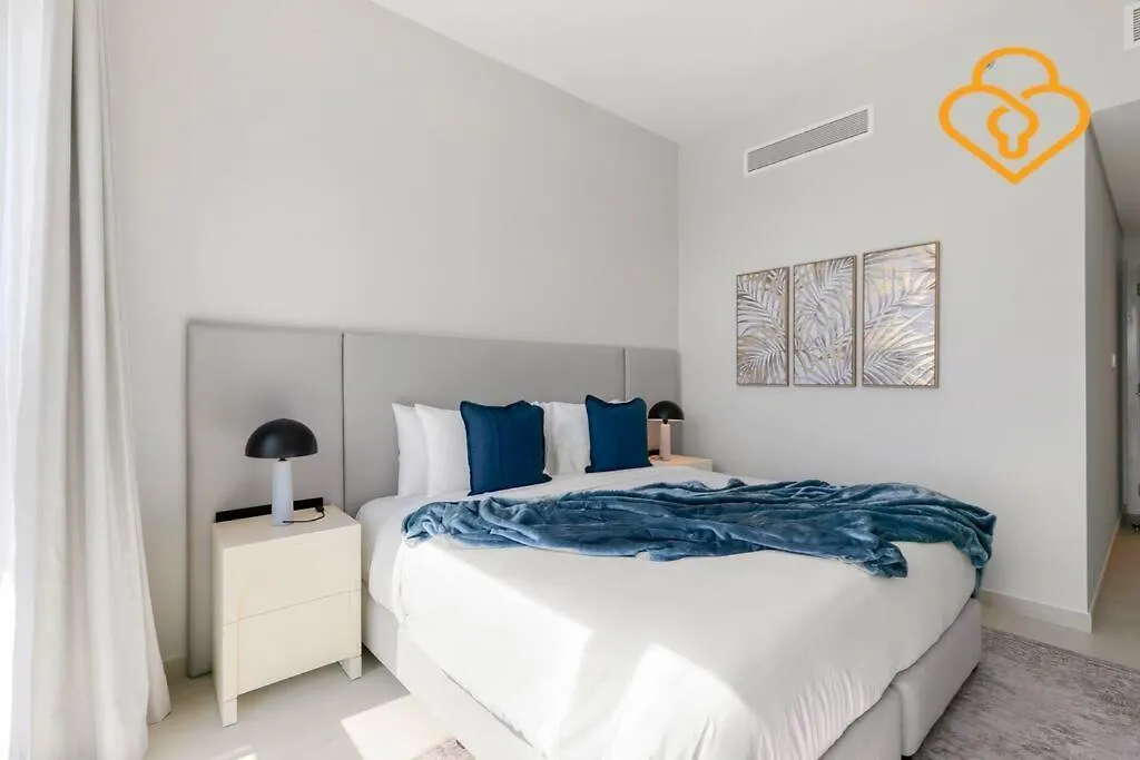 Downtown Views 3 Bedroom W Nanny Full Burj Khalifa View Connected To Dubai Mall شقة